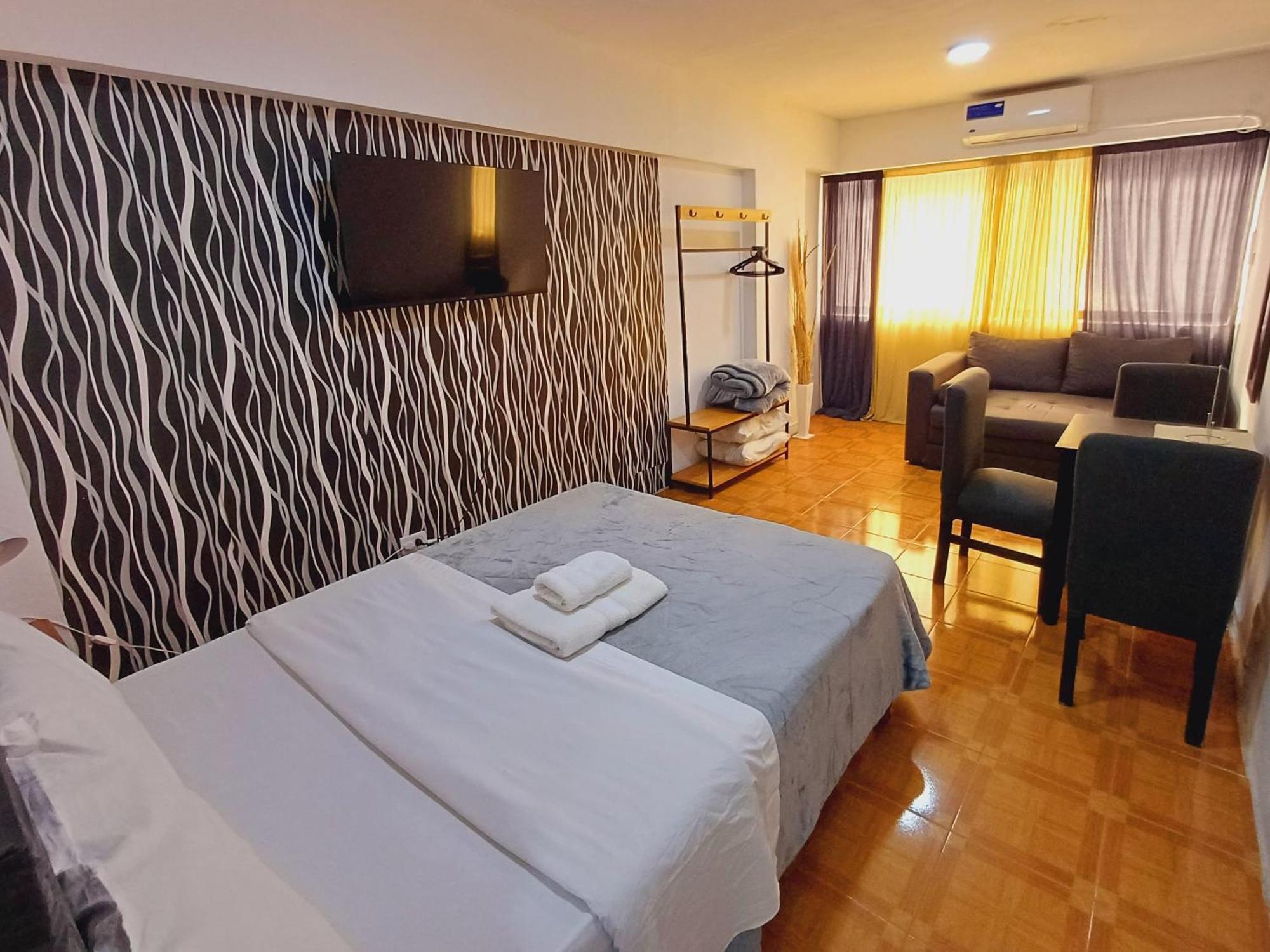 Apartment Esmeralda 486 A 2 Cuadras Del Obelisco
